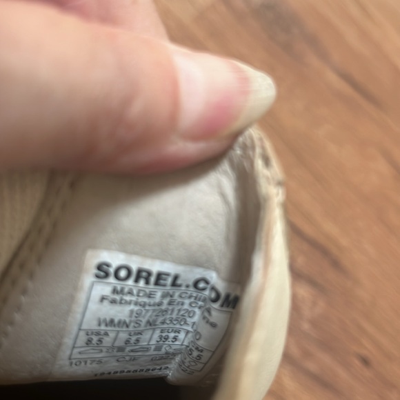 Sorel Chelsea pull on waterproof leather/rubber ankle boots, size 8 1/2 - Picture 6 of 6